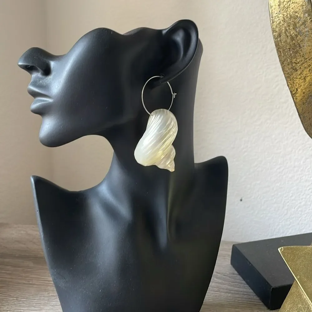 Seashell hoop earrings N269 - Picture 2 of 4